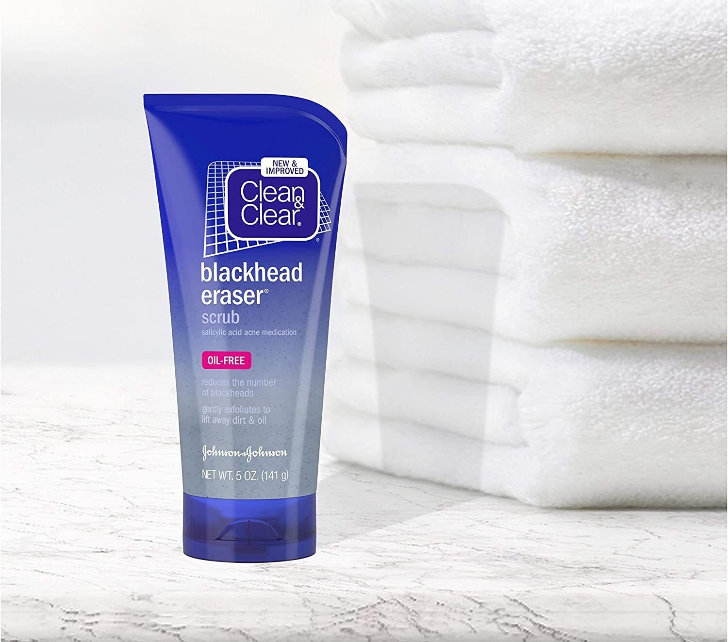 CLEAN & CLEAR® Blackhead Eraser® Scrub