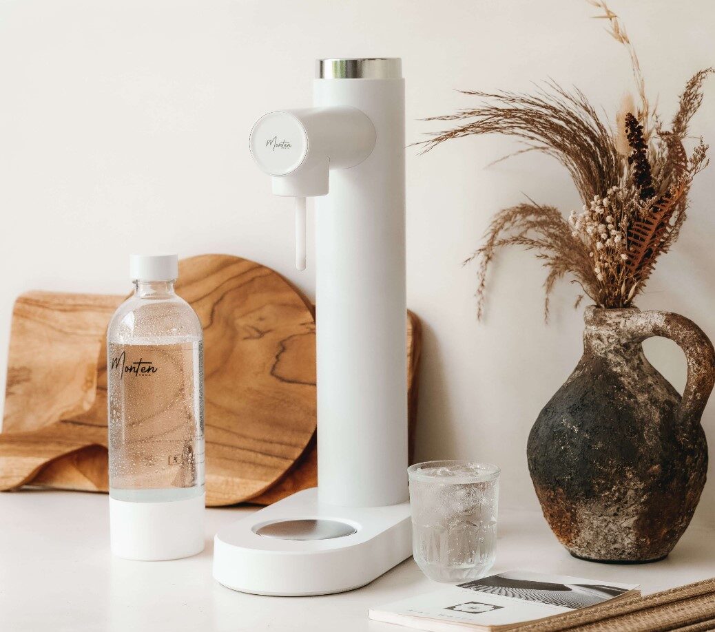 Monten Matte White Soda Maker