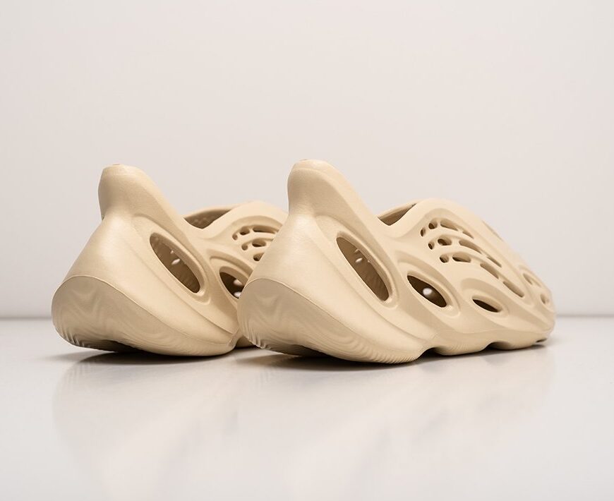 adidas Men Yeezy Foam Runner