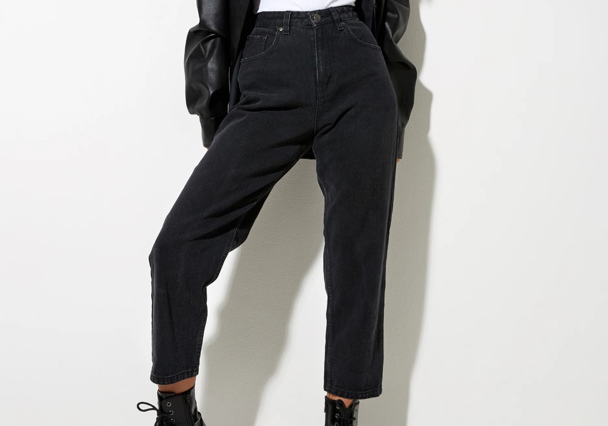 H&M Mom Ultra High Ankle Jeans