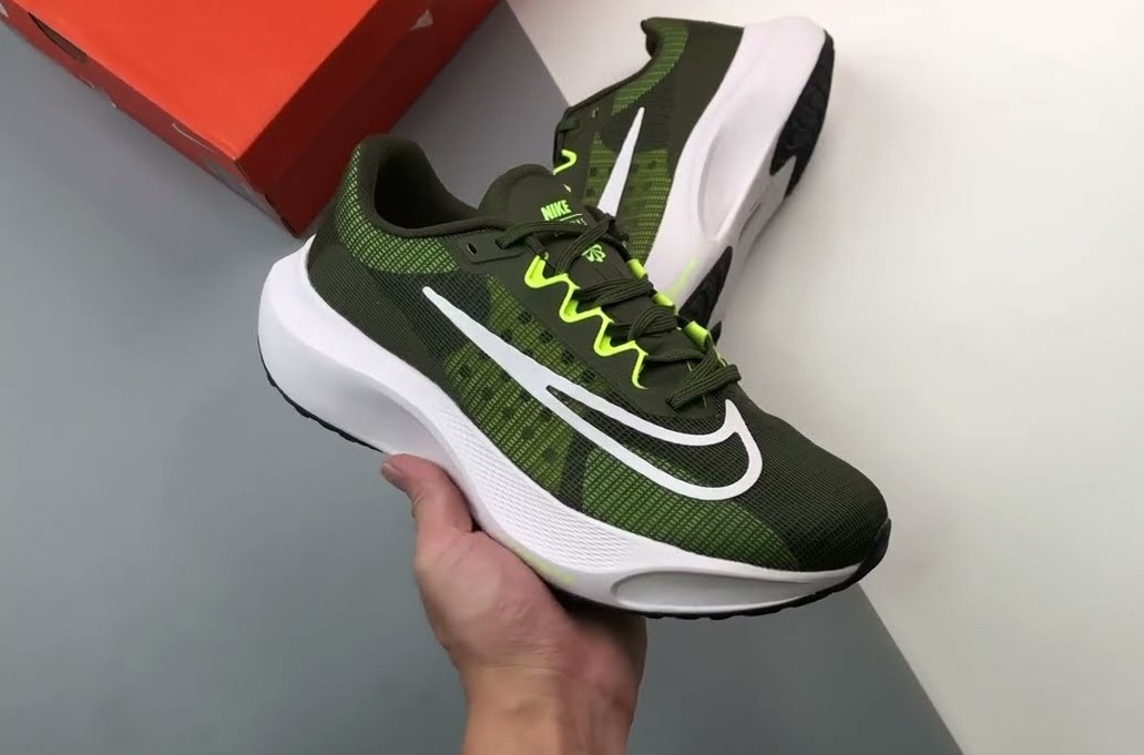 Nike zoom fly 5